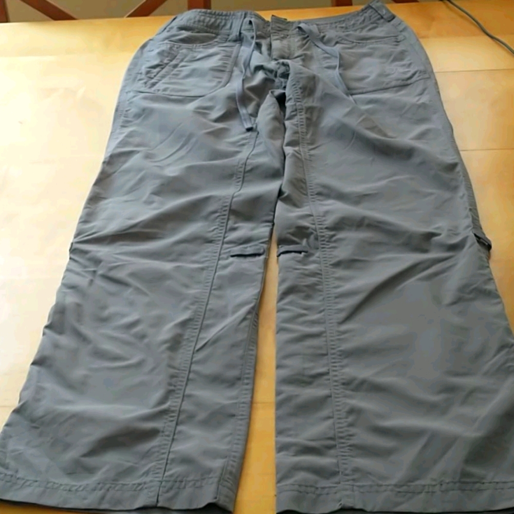 The North Face Women's Hiking Pants/Capris Size 2